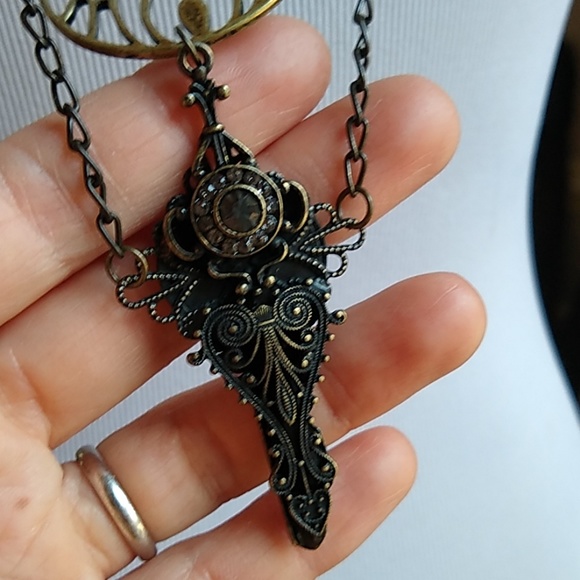 Free People mystery key pendant - Picture 5 of 6